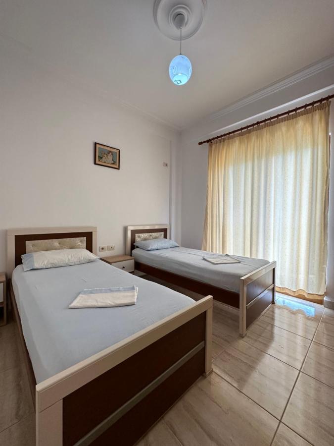 Sun And Sea Apartment Saranda Exteriör bild